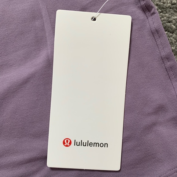 NWT Lululemon Love tank size 0. - Picture 2 of 4
